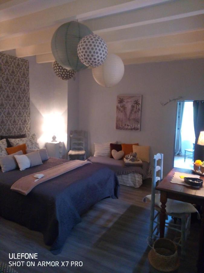 Coeur De Vigne A Colombier 24560 Bed & Breakfast Issigeac ภายนอก รูปภาพ